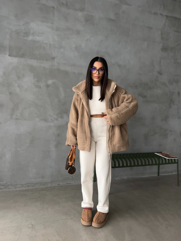 Cozy Oversized Women's Winter Jacket with Zipper and Pockets