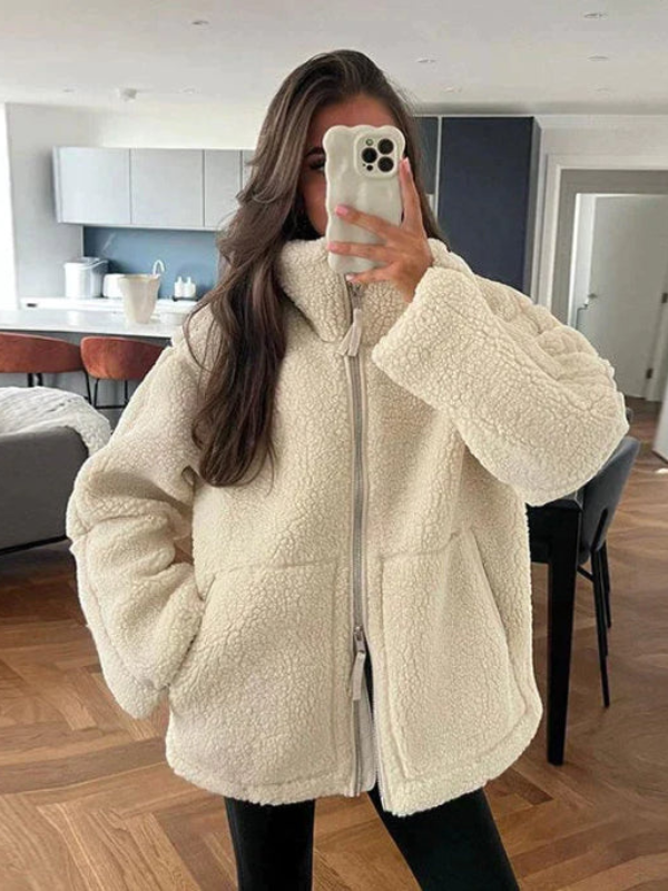 Cozy Oversized Women's Winter Jacket with Zipper and Pockets