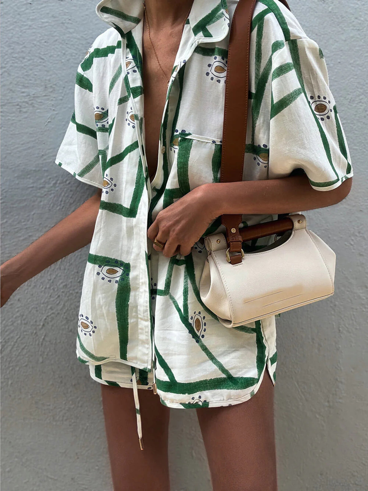 Larissa - Summer Outfit Featuring Shorts and a Printed Blouse