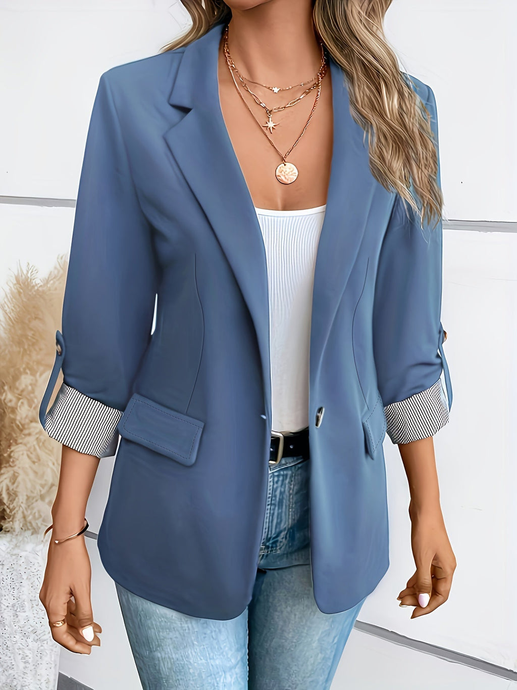 Lieke - Blazer with Rolled Sleeves and Single Button Fastening