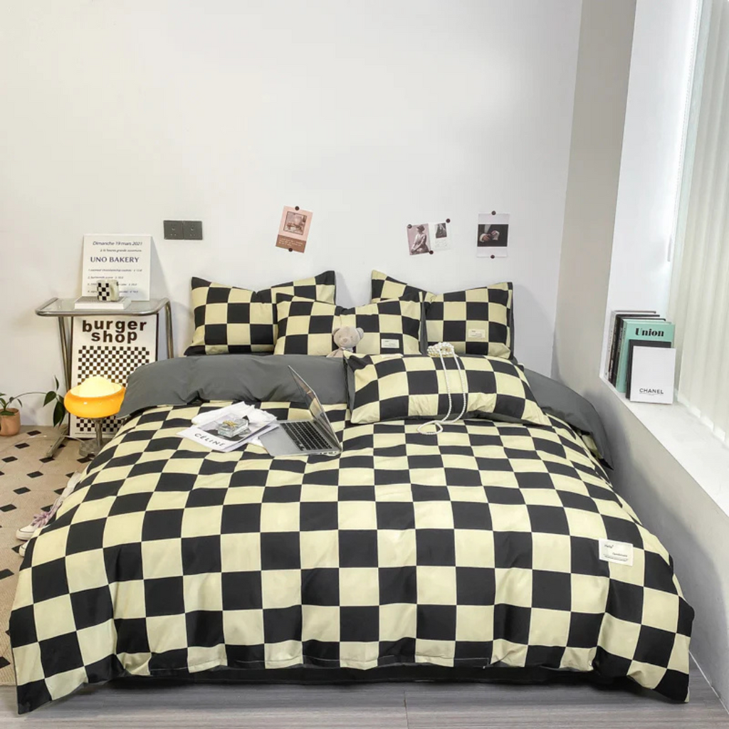 Cashu - Elegant Checked Luxury Bedding