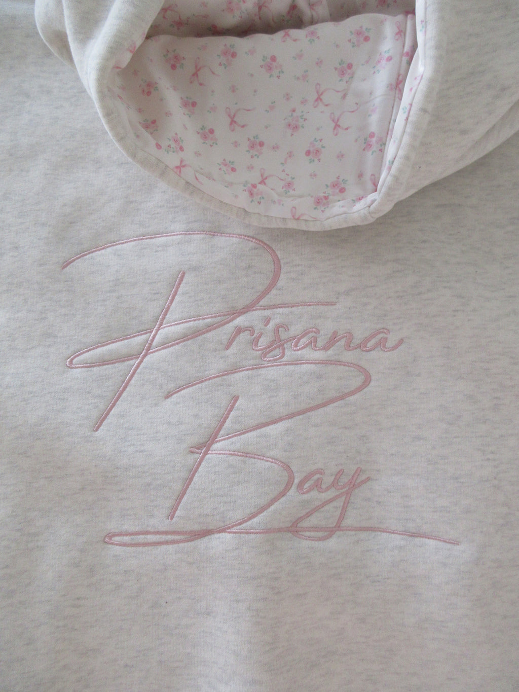 Yvonne - Bow-Embellished Oversized Hoodie