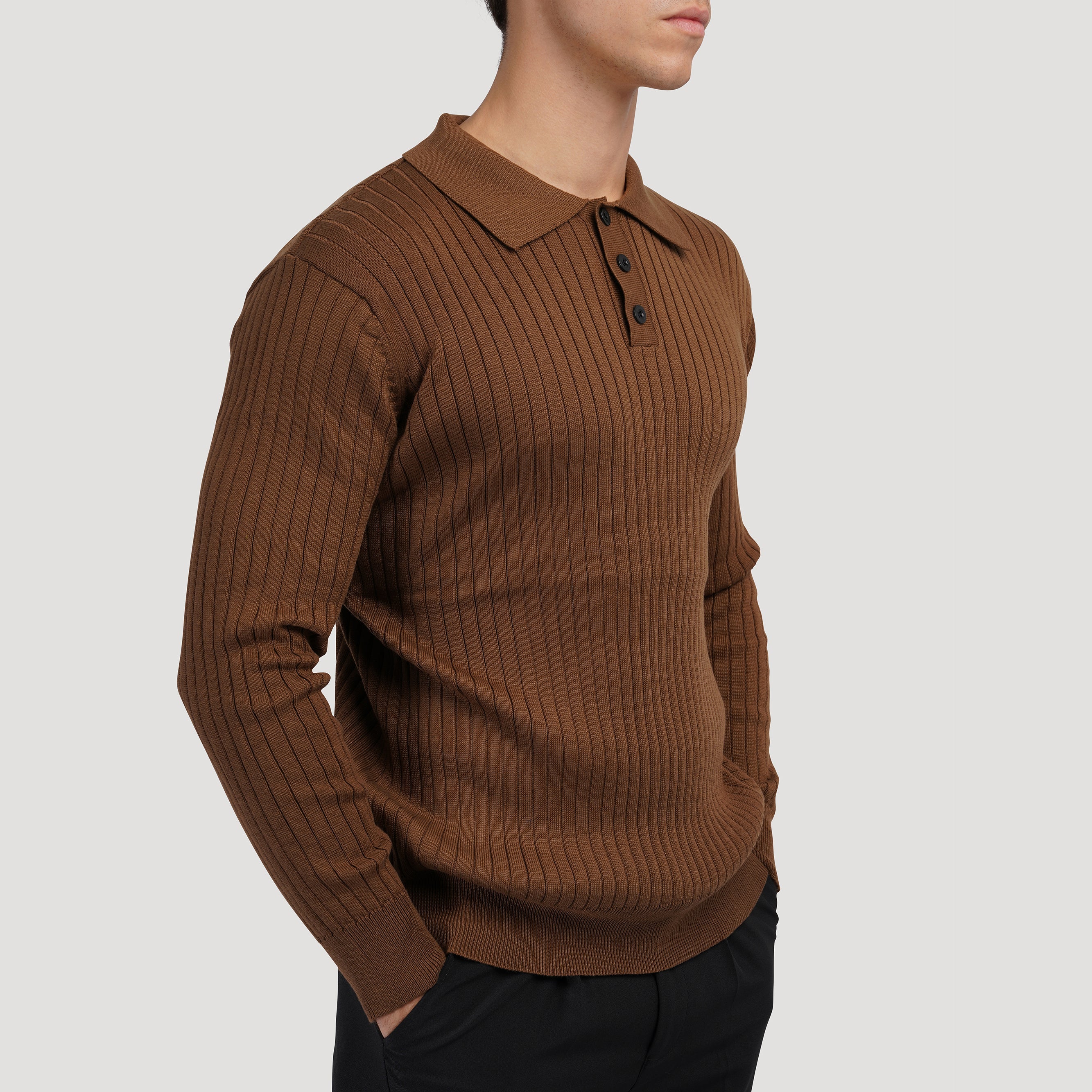 SEOJIN Vintage-Inspired Polo