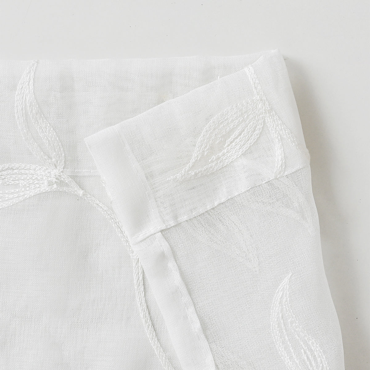 Contemporary Sophistication with a Floral Touch