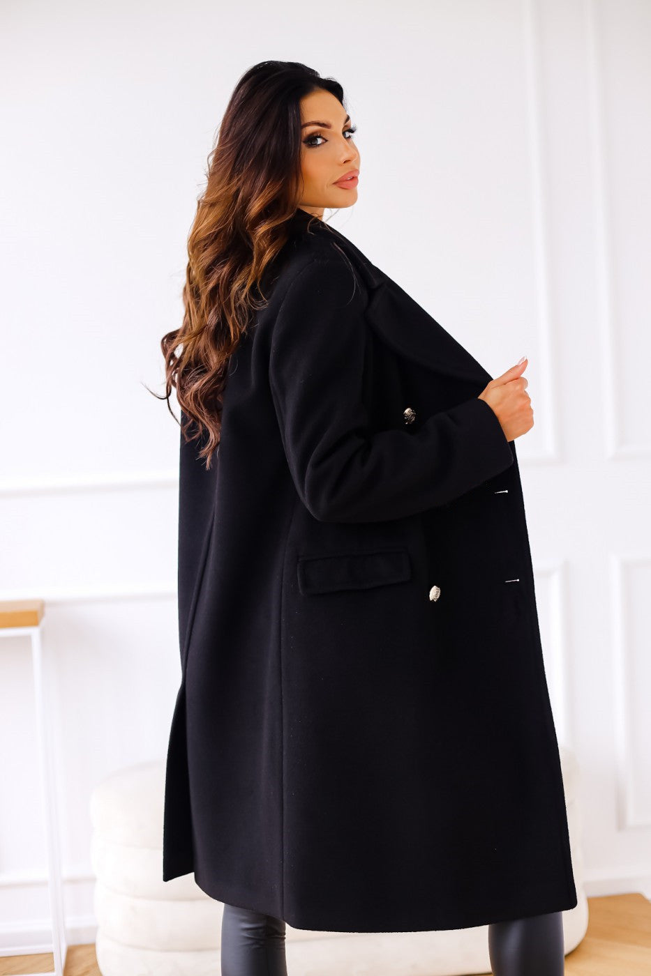 Chic Tailored Fit Double-Breasted Coat for Women