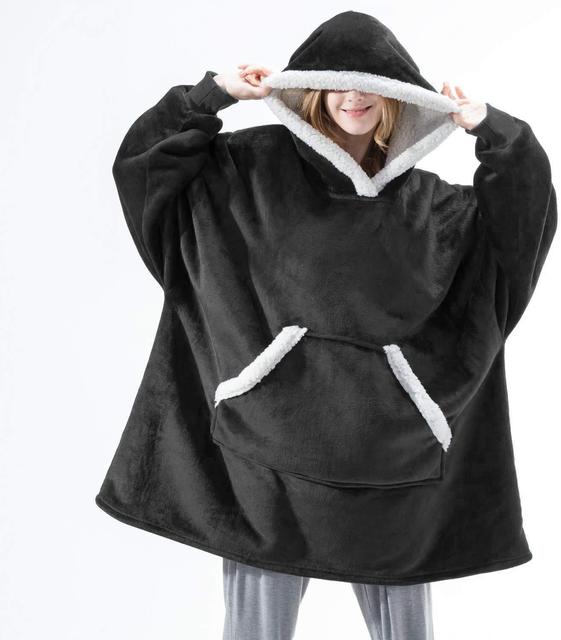 Cozy Fleece Hoodie Blanket - Perfect for Winter