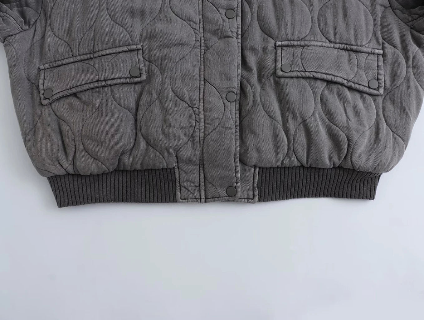 Women's Quilted Bomber Jacket - Ribbed Collar - Casual Comfort Style