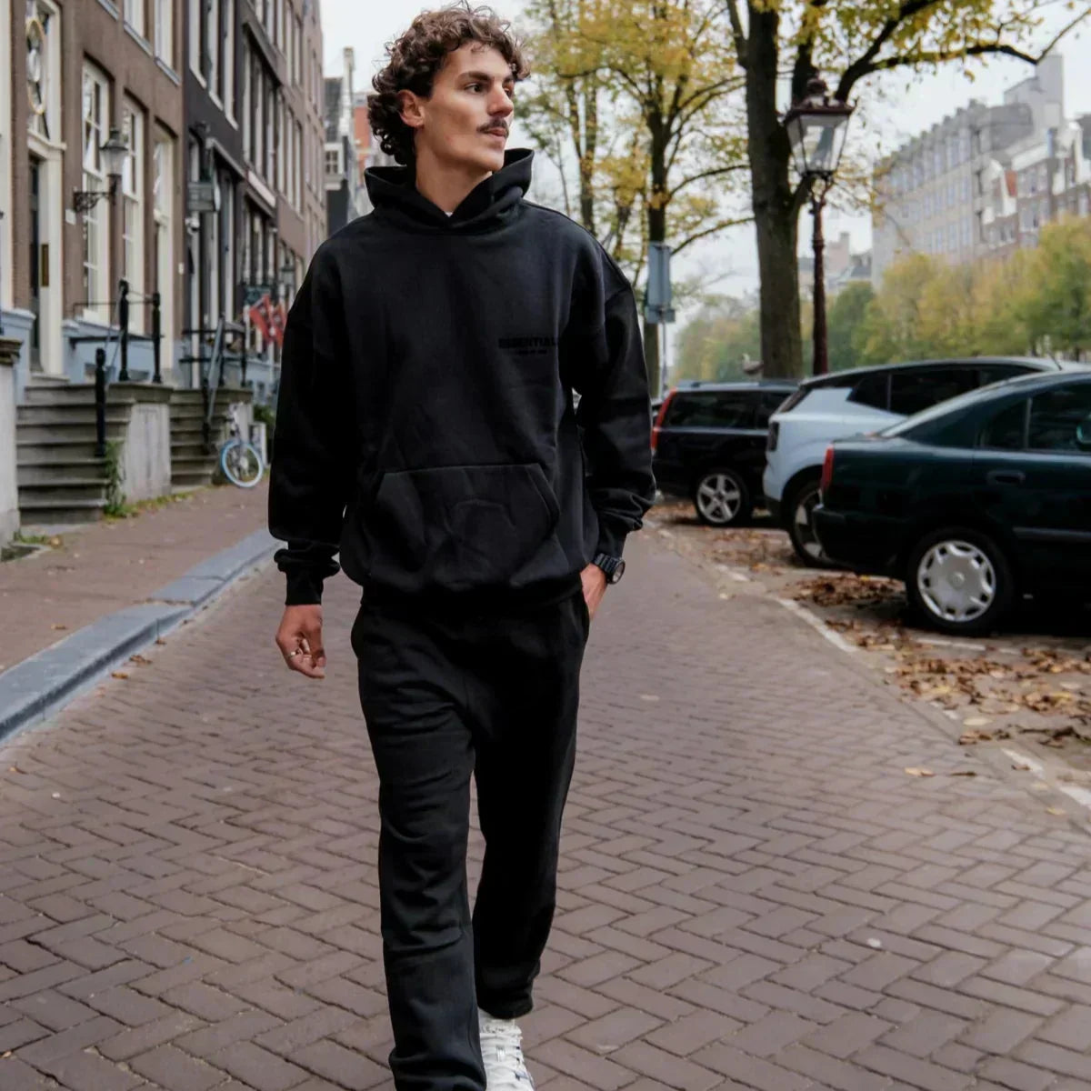 Hoodie - Comfortable & Trendy Streetwear