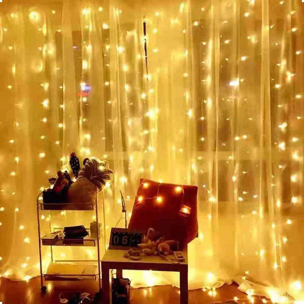 Christmas Cascade Light Curtain with Twinkling Patterns