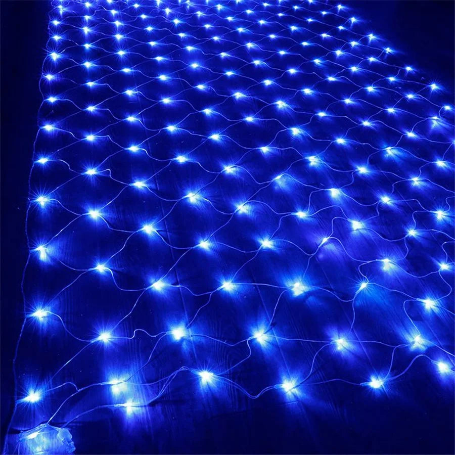 Elegant LED Outdoor Lighting with a Stylish Mesh Design