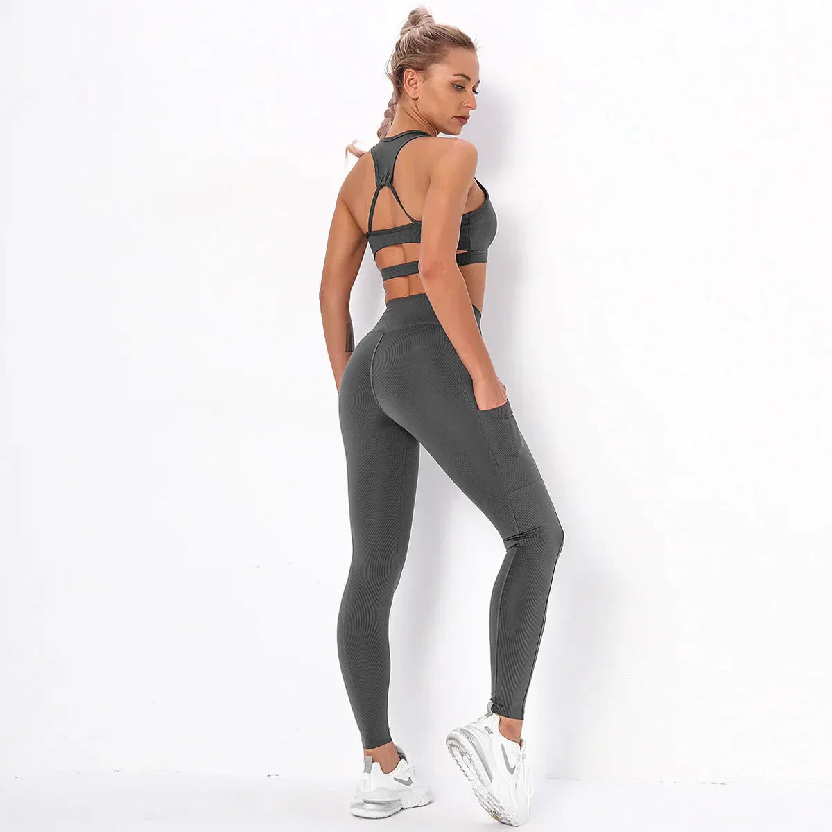 Chic Stretchy Sports Set with Breezy Open Back - Women's