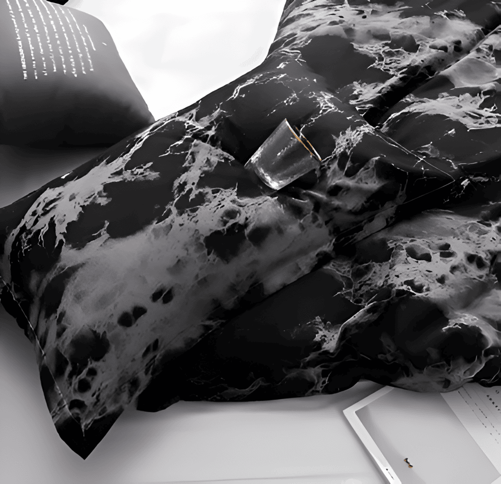 Velitra - Stylish 3-Piece Bedding Set Featuring a Marble Design