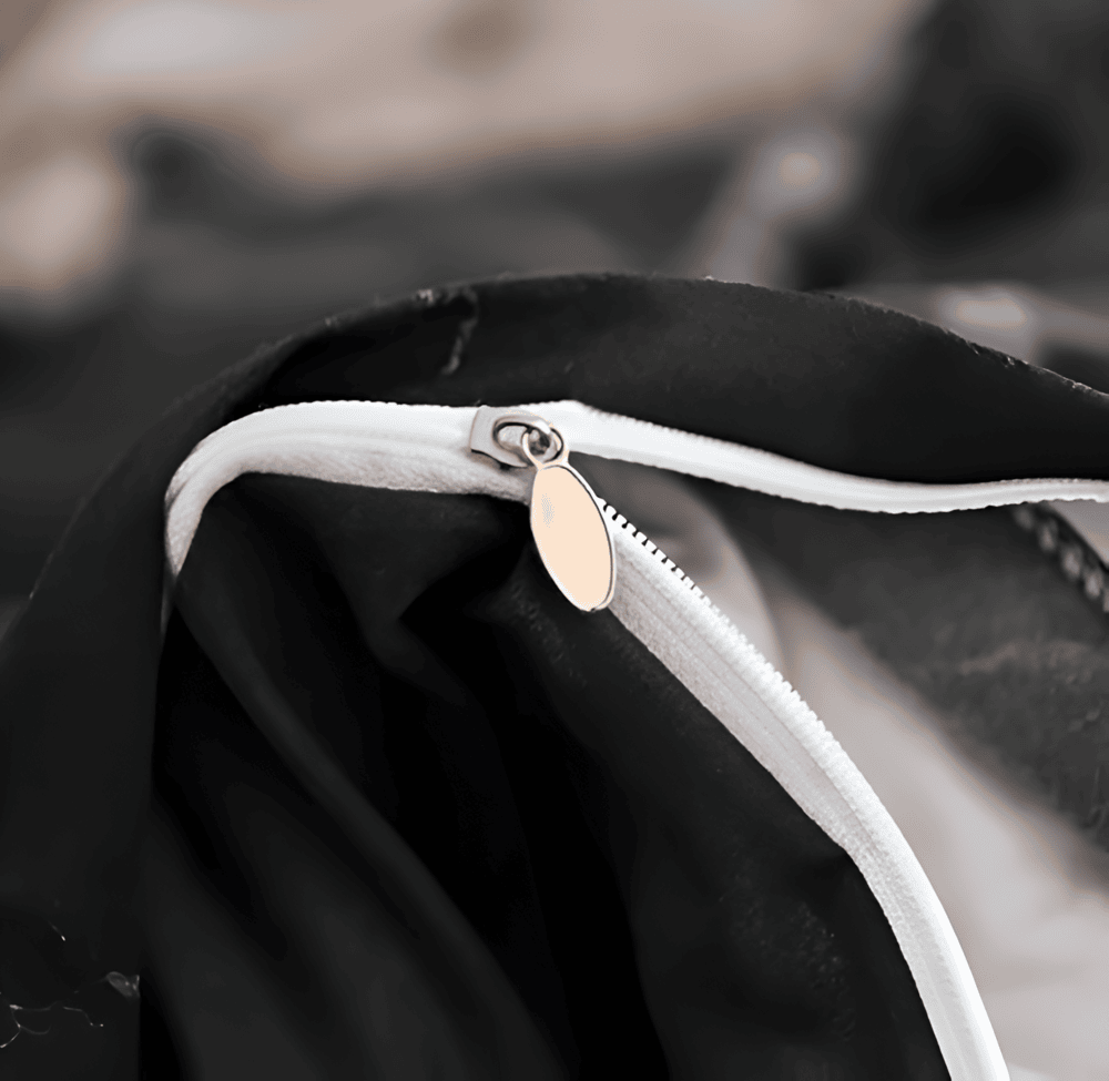 Velitra - Stylish 3-Piece Bedding Set Featuring a Marble Design