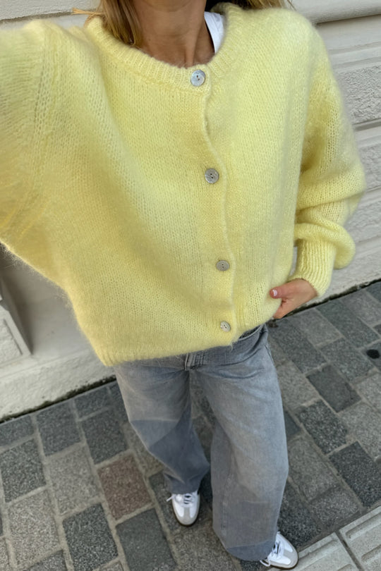 NOLA - Knitted Women's Cardigan with Buttons