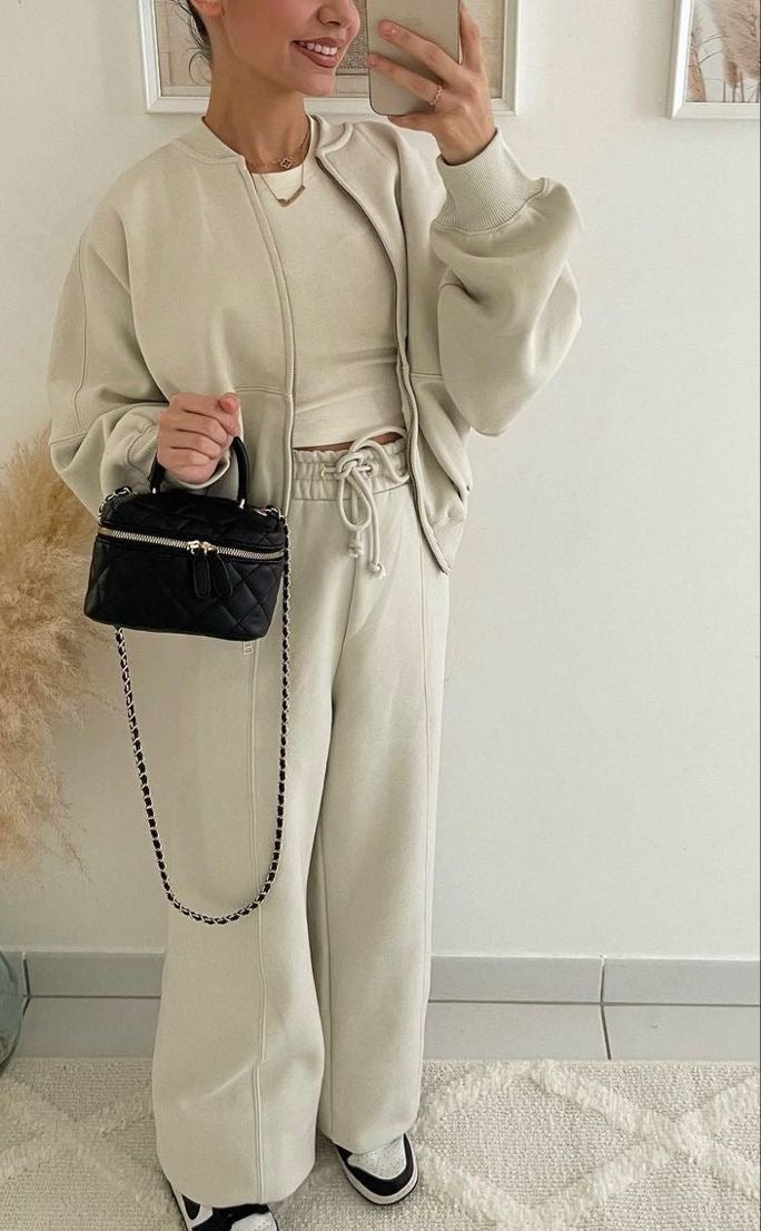 Lynn | Cozy Ensemble