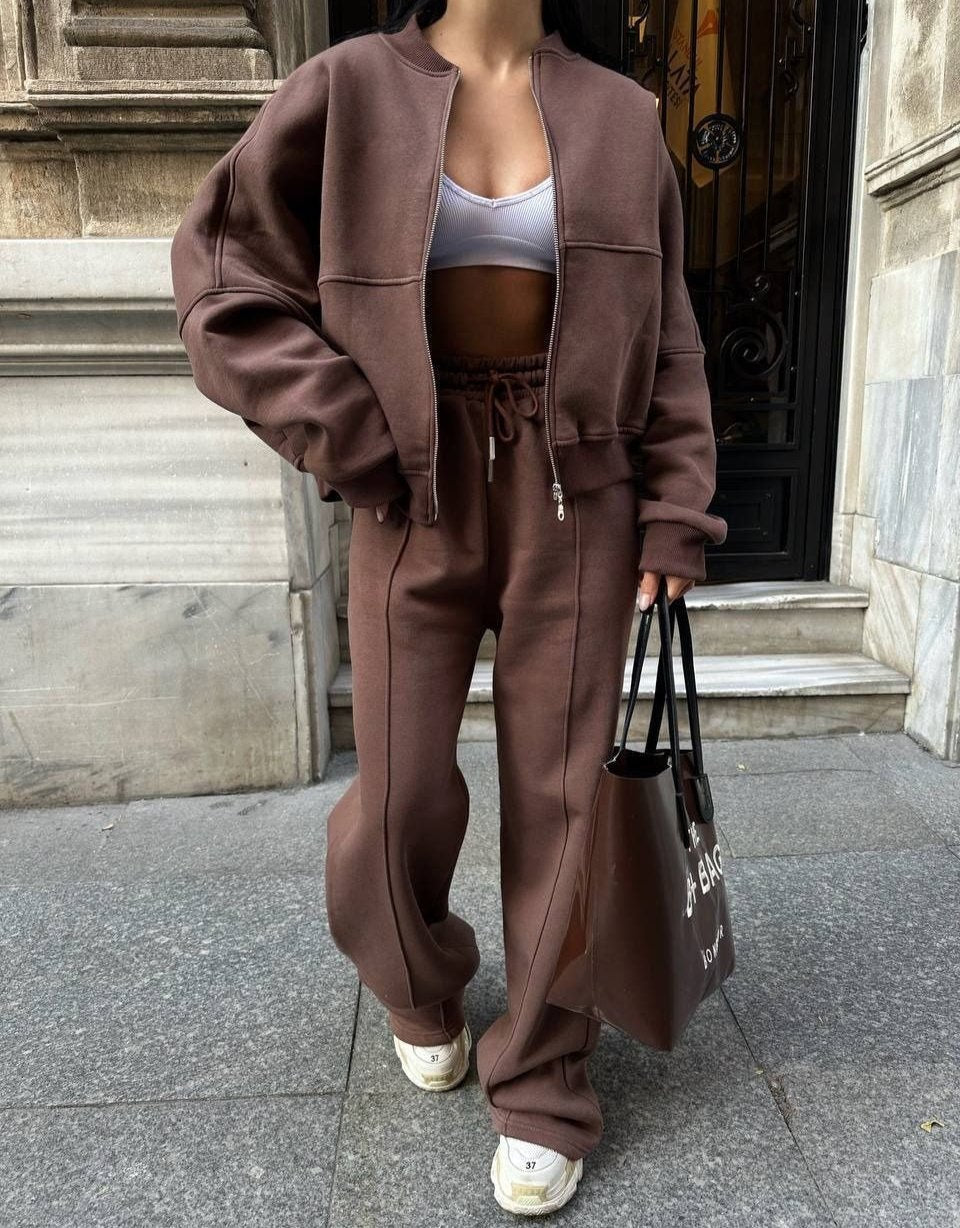 Lynn | Cozy Ensemble