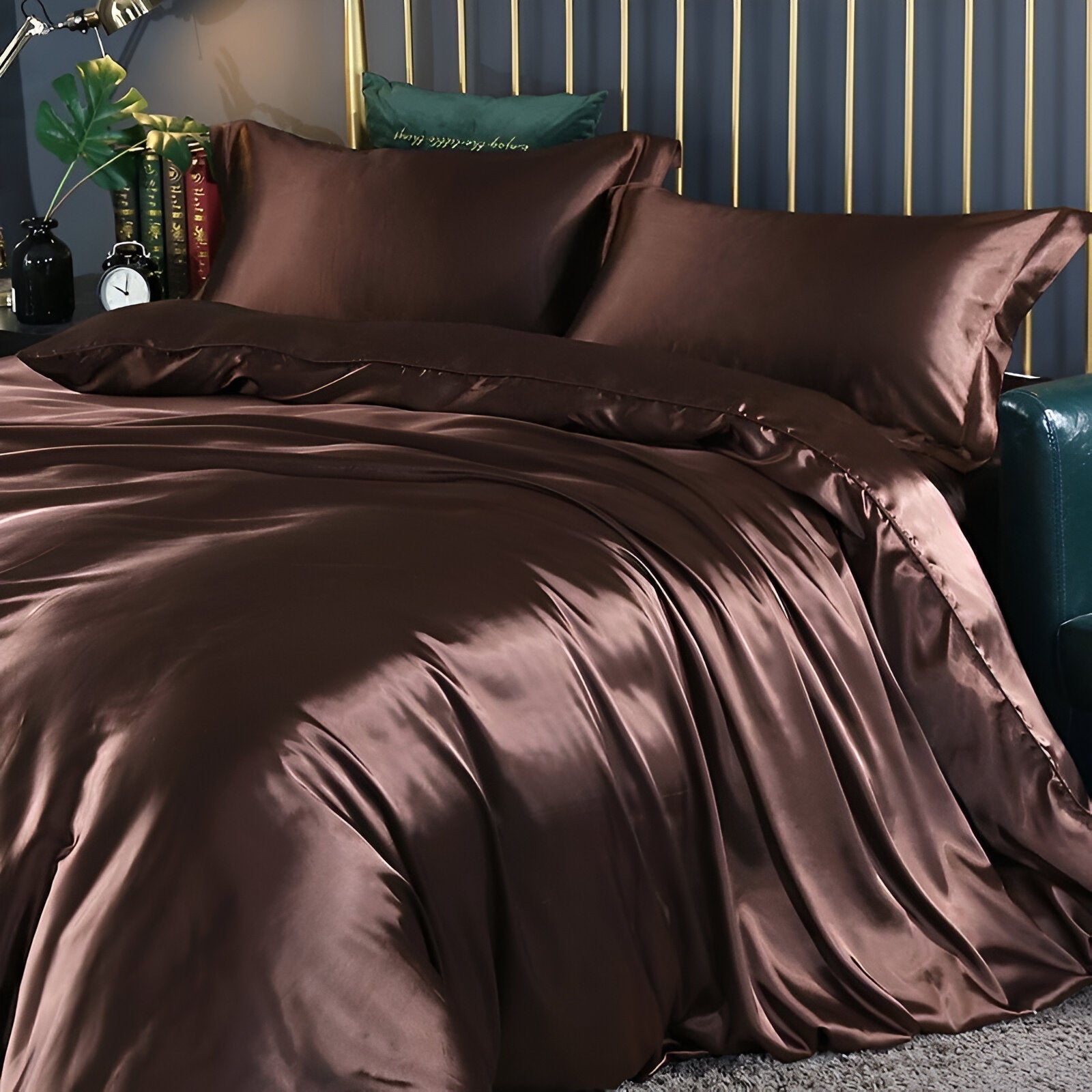 Nerelyra - Premium Silk Duvet Cover