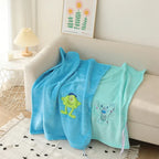 Charming Flannel Blanket for Kids - Perfectly Cozy!