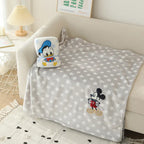 Charming Flannel Blanket for Kids - Perfectly Cozy!
