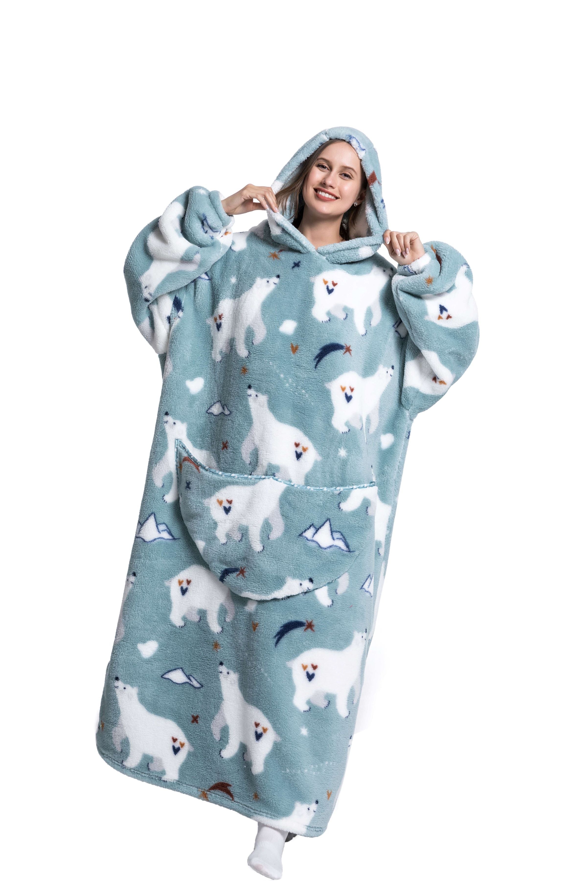 ICEY - Winter Fleece Hoodie Blanket