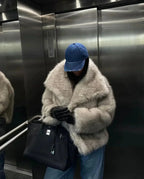 Elegant Faux Fur Women's Coat - Luxuriously Soft and Stylish