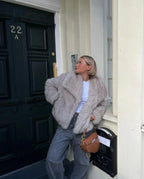 Elegant Faux Fur Women's Coat - Luxuriously Soft and Stylish