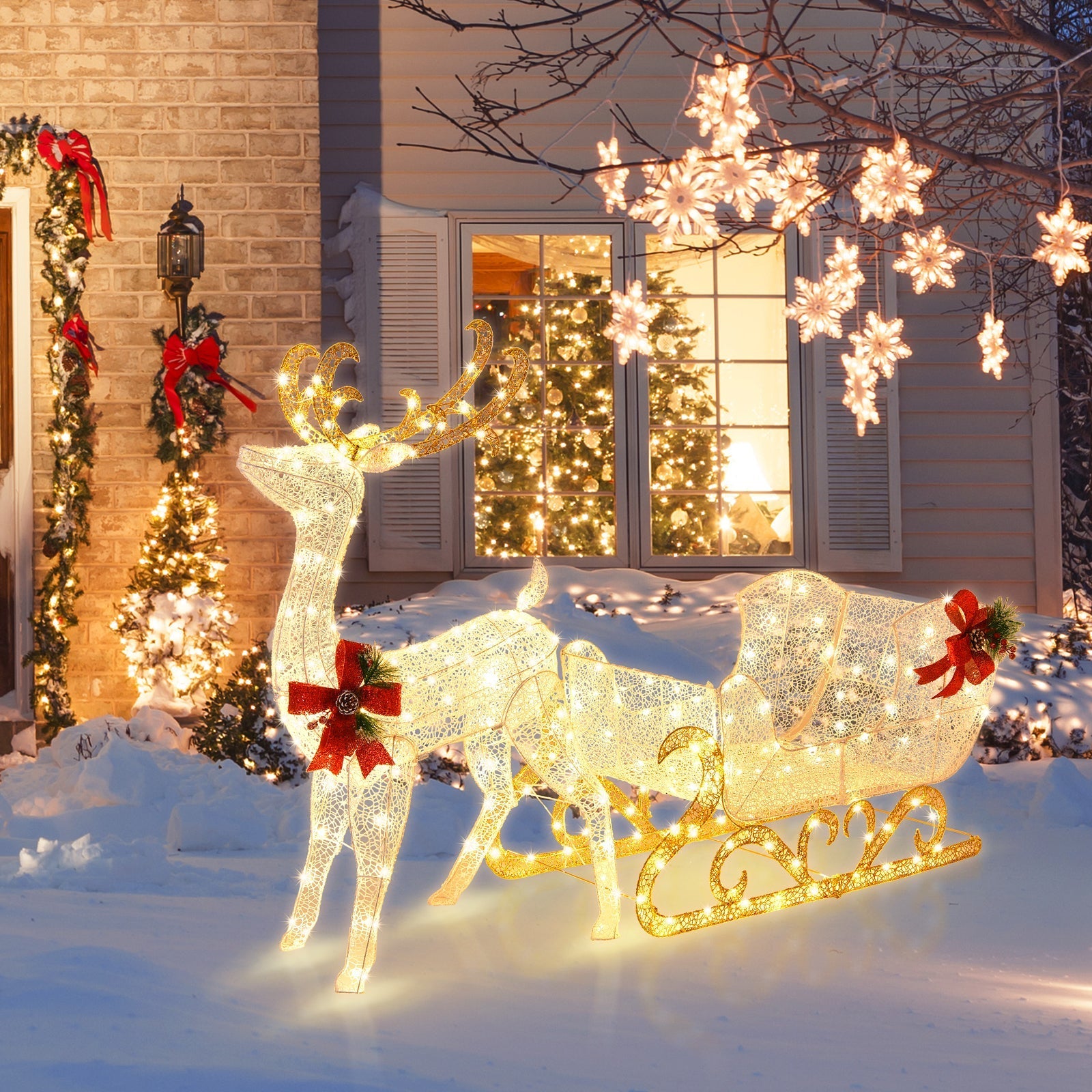 Glowing Sleigh Christmas Decoration with Sparkling Accents