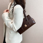 Chic Elise Shoulder Bag