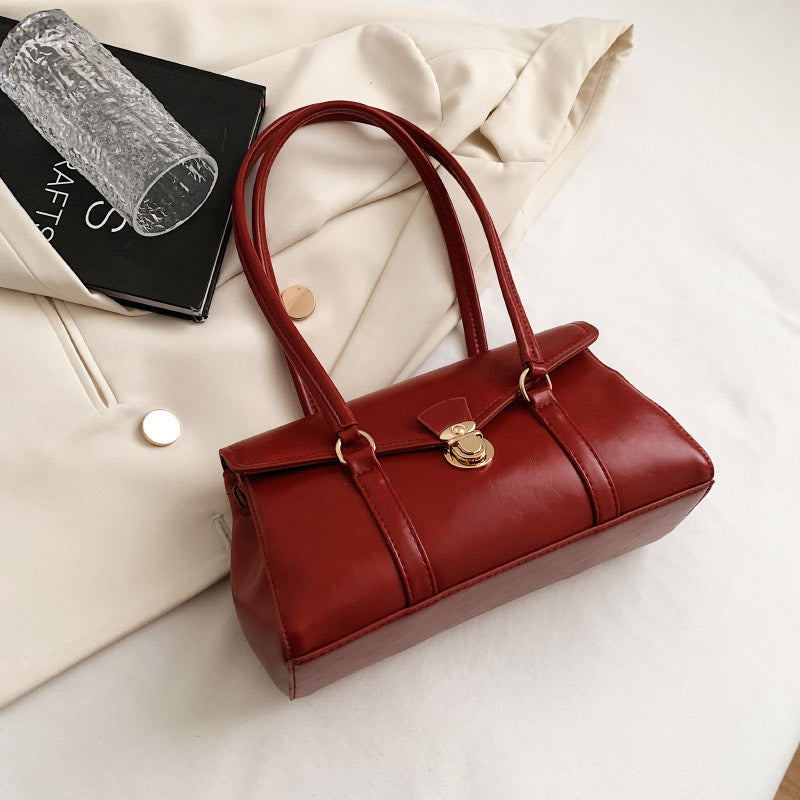 Chic Elise Shoulder Bag
