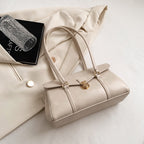 Chic Elise Shoulder Bag
