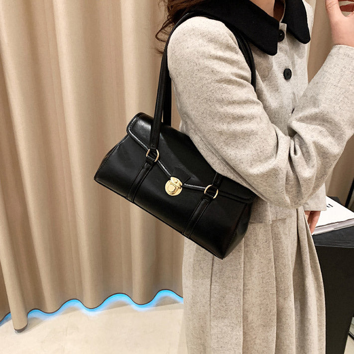 Chic Elise Shoulder Bag