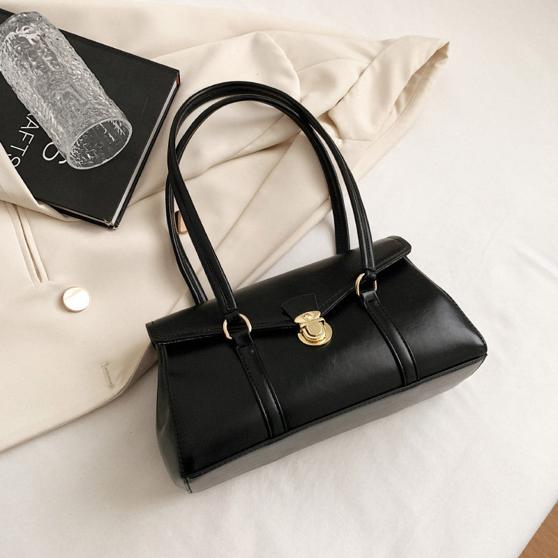 Chic Elise Shoulder Bag