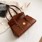 Chic Elise Shoulder Bag