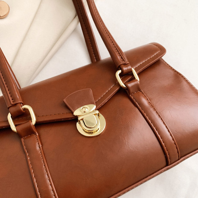 Chic Elise Shoulder Bag