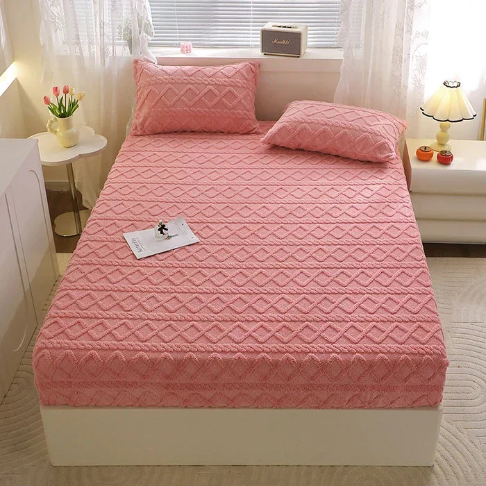 Solyntha - Cozy and Plush Winter Duvet Cover