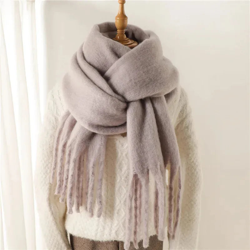 Stylish Women's Long Winter Scarf with Fringed Edges
