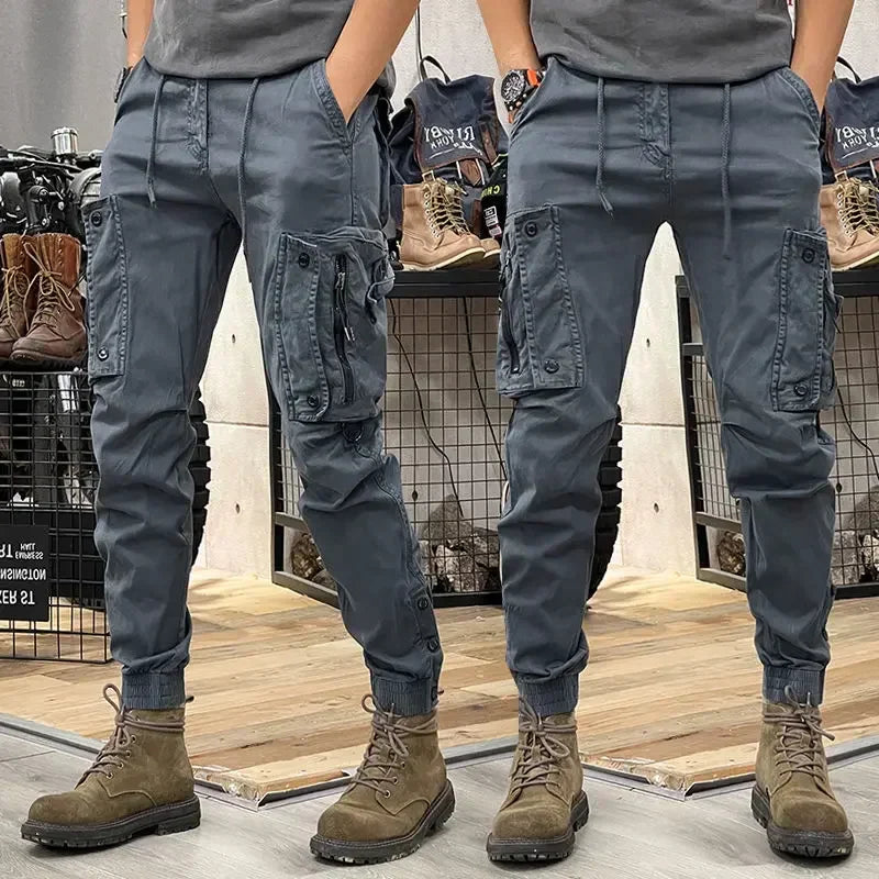 Men's Slim Cargo Pants – Functional Style with a Modern Fit