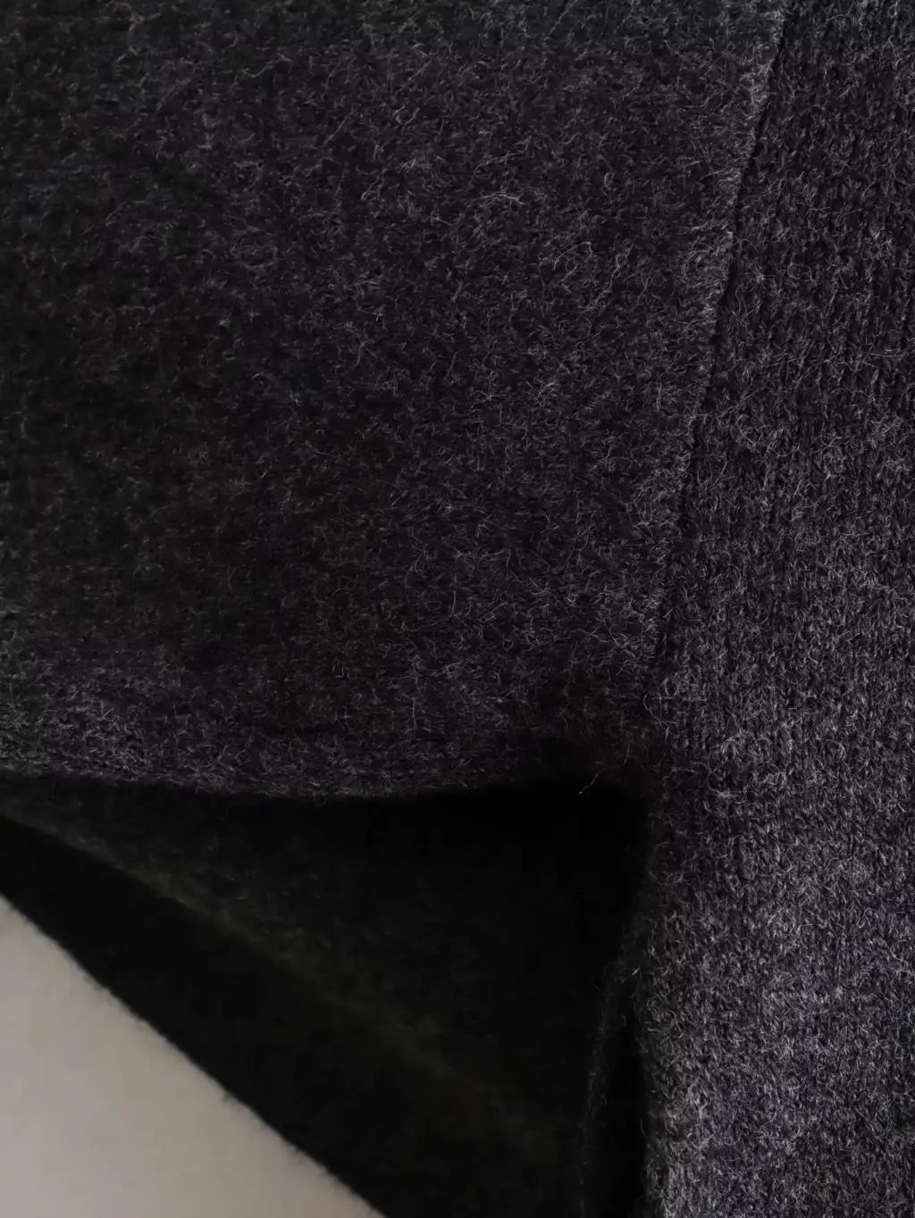 Elara Oversized Wool Coat - Luxurious Comfort