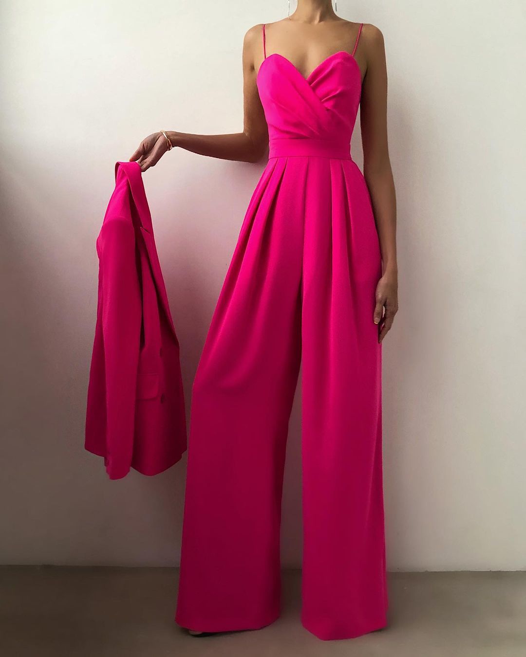 Marleen - Chic Spaghetti Strap Jumpsuit