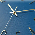 Sleek Minimalist Wall Clock for Contemporary Interiors