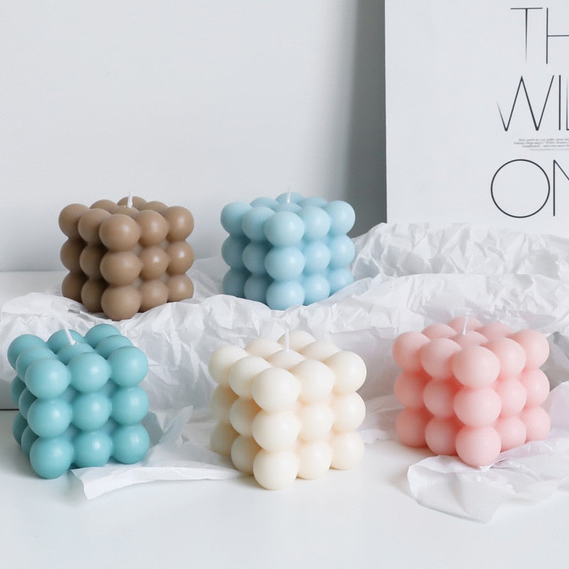 Chic BubbleGlow Candle – Transform Your Home into a Cozy Haven