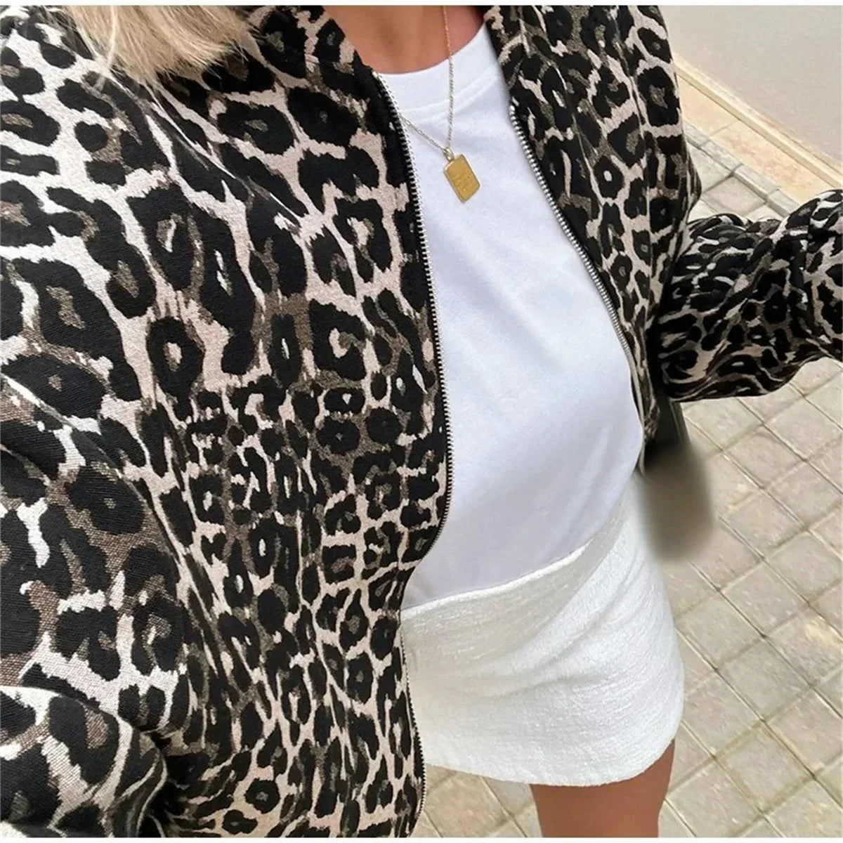 Chic Leopard Print Bomber Jacket in Soft Fabric – Women's Fashion
