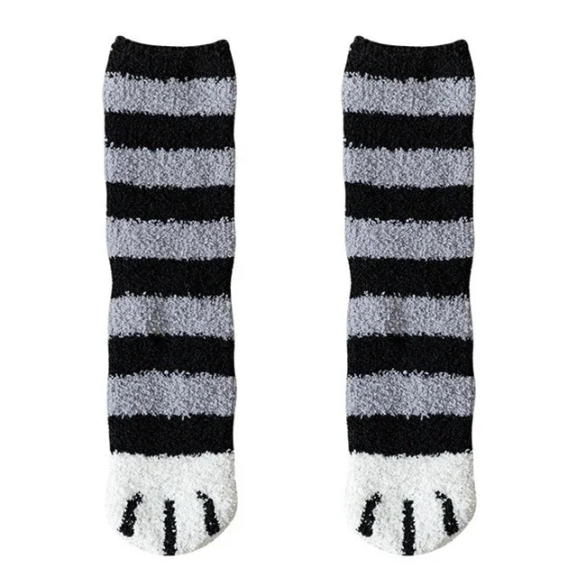 Cozy Women's Cat Paw Pattern Cotton Socks – Ultra Soft, Ideal for Winter, Size EU 35-42