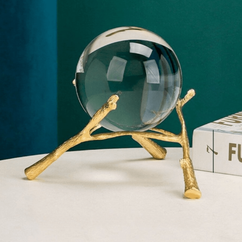 Exquisite Handcrafted Crystal Glass Featuring Intricate Designs - Premium Quality