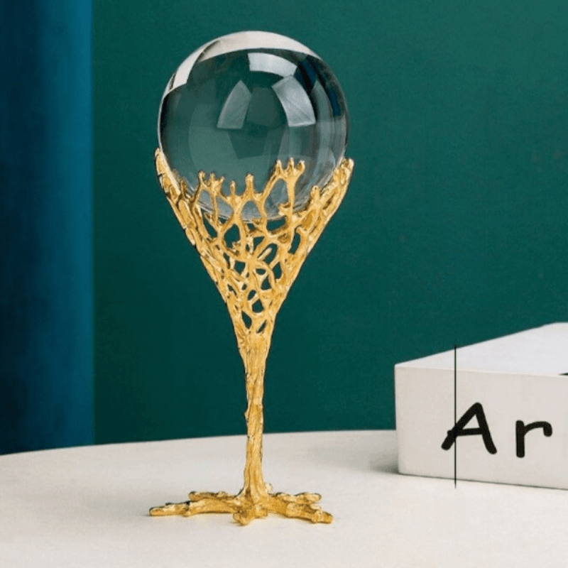 Exquisite Handcrafted Crystal Glass Featuring Intricate Designs - Premium Quality