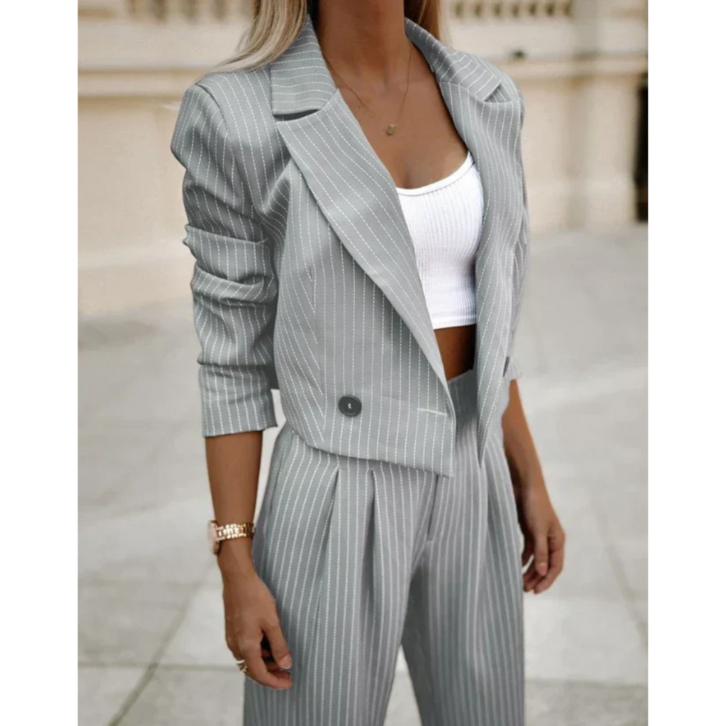 Sienna | Women's Comfortable Suit