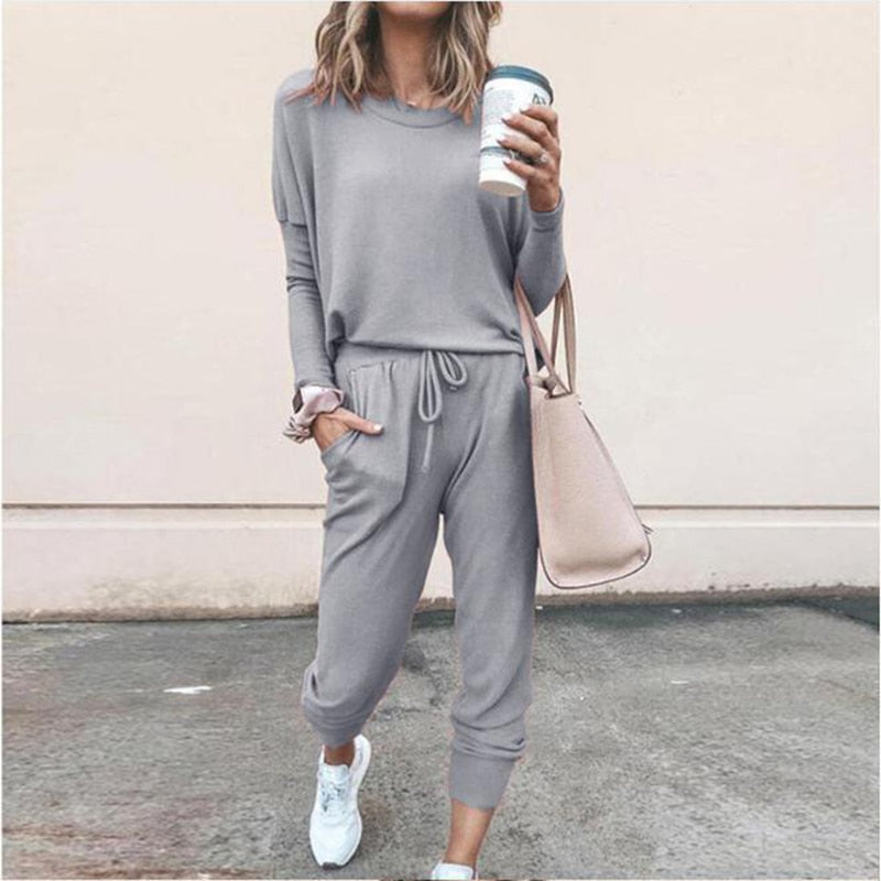 Adel | Women's Cozy Soft Two-Piece Jogging Set