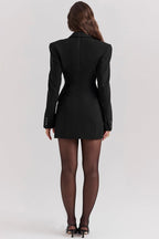 Jara - Black Blazer Featuring Stylish Shoulder Pads