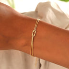 Nova - Heartfelt Love Knot Bracelet