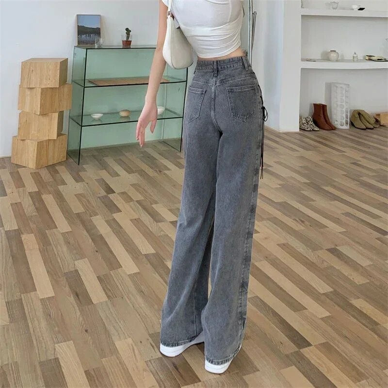 Anne | Women's High-Waisted Jeans